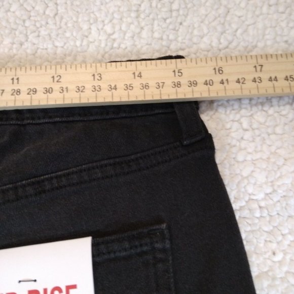 New Celebrity Pink Button Fly Jean Shorts Womens 11 Black MidRise Distress Jeans - Picture 6 of 9